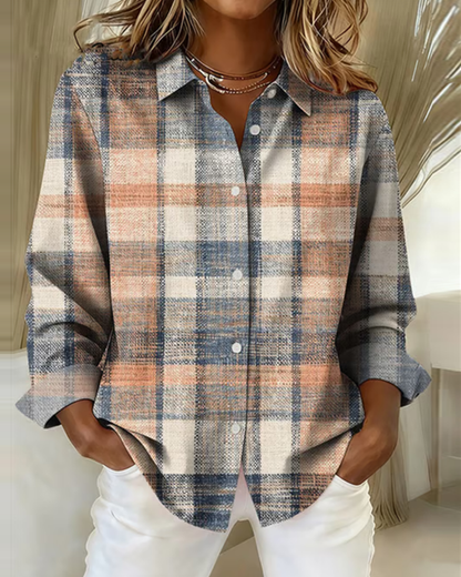 Button-Down Shirt in Vintage Style with Check Pattern
