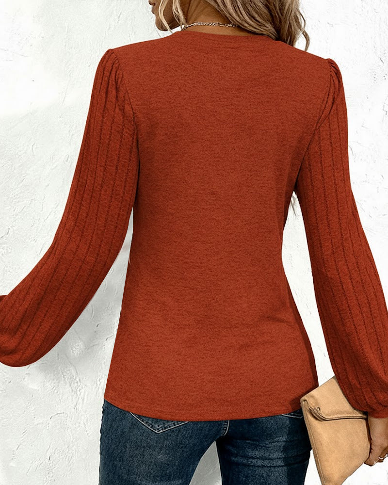 Top with Striped Print Lantern Sleeve