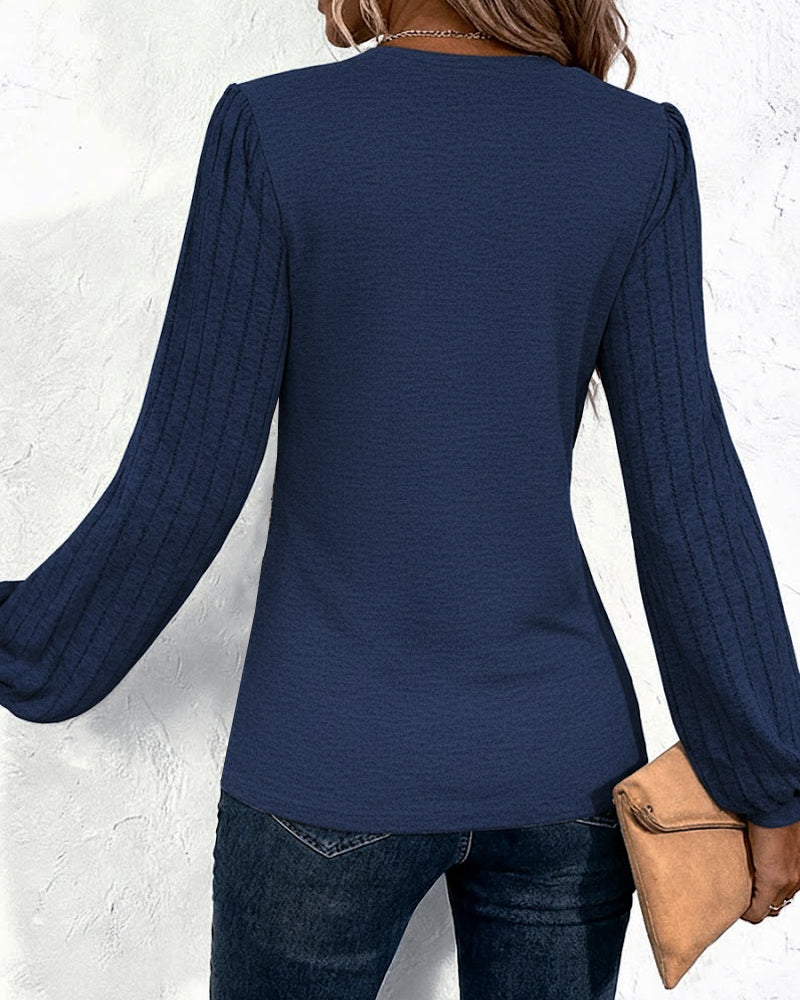 Top with Striped Print Lantern Sleeve