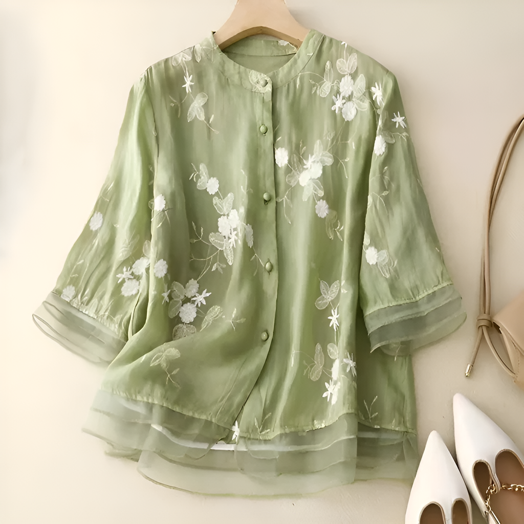 Nellie™ | Elegant Top with Embroidered Flowers