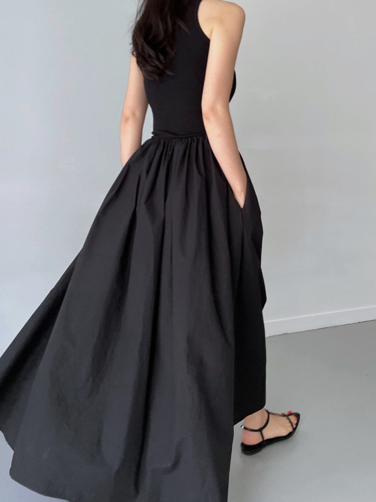 Women’s Crew Neck Maxi Dress
