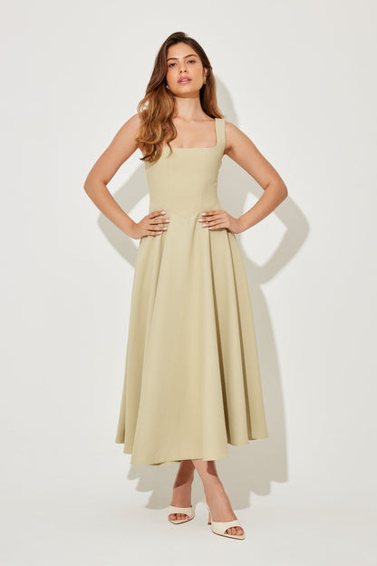 Amelia | Timeless Flowing Midi Dress