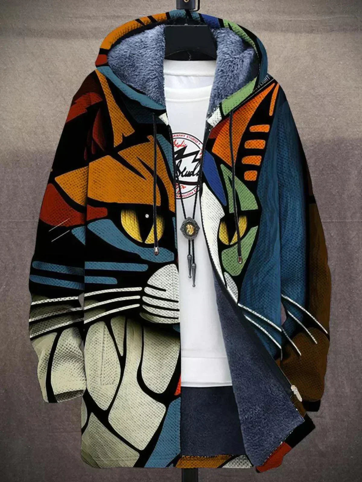 Azalia | A luxurious cardigan inspired by art