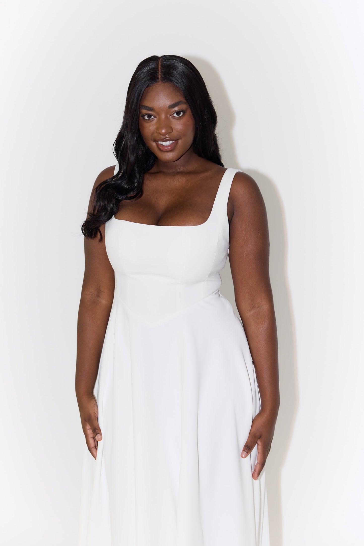 Amelia | Timeless Flowing Midi Dress