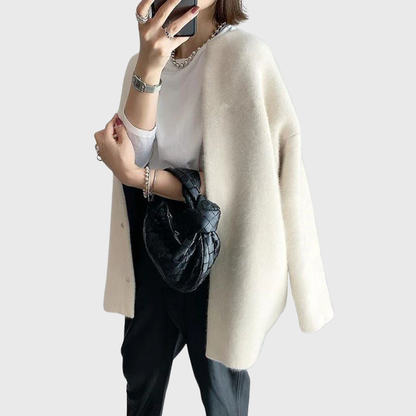 Chloé - Elegant Cashmere Cardigan