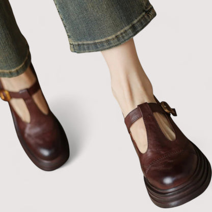 Vera - Elegant Prefabricated Loafers