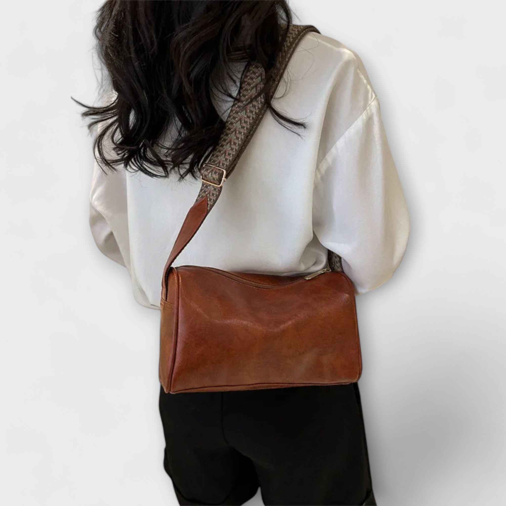 Lublanca - Vintage Crossbody Bag