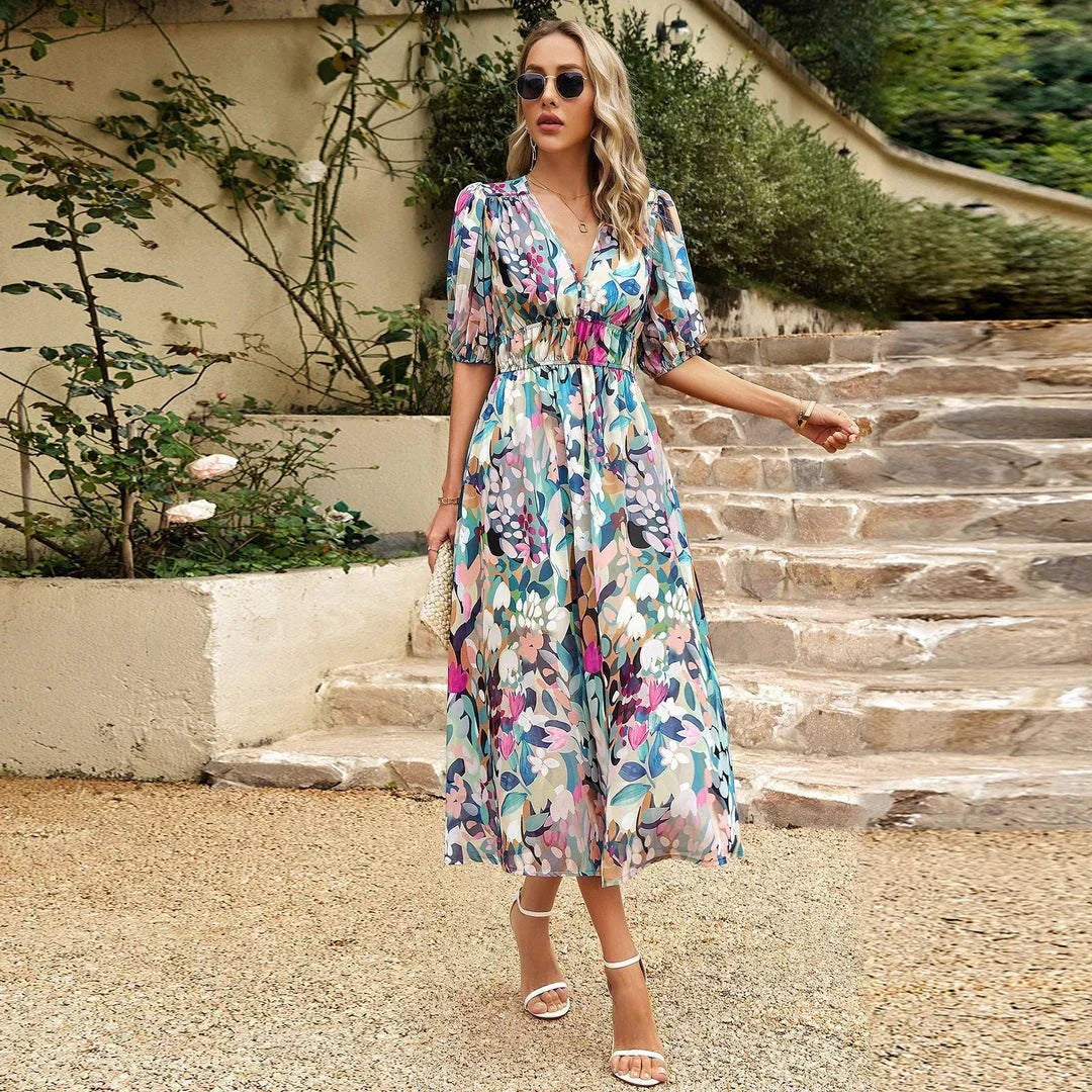 Innova - Dress with V-Neck