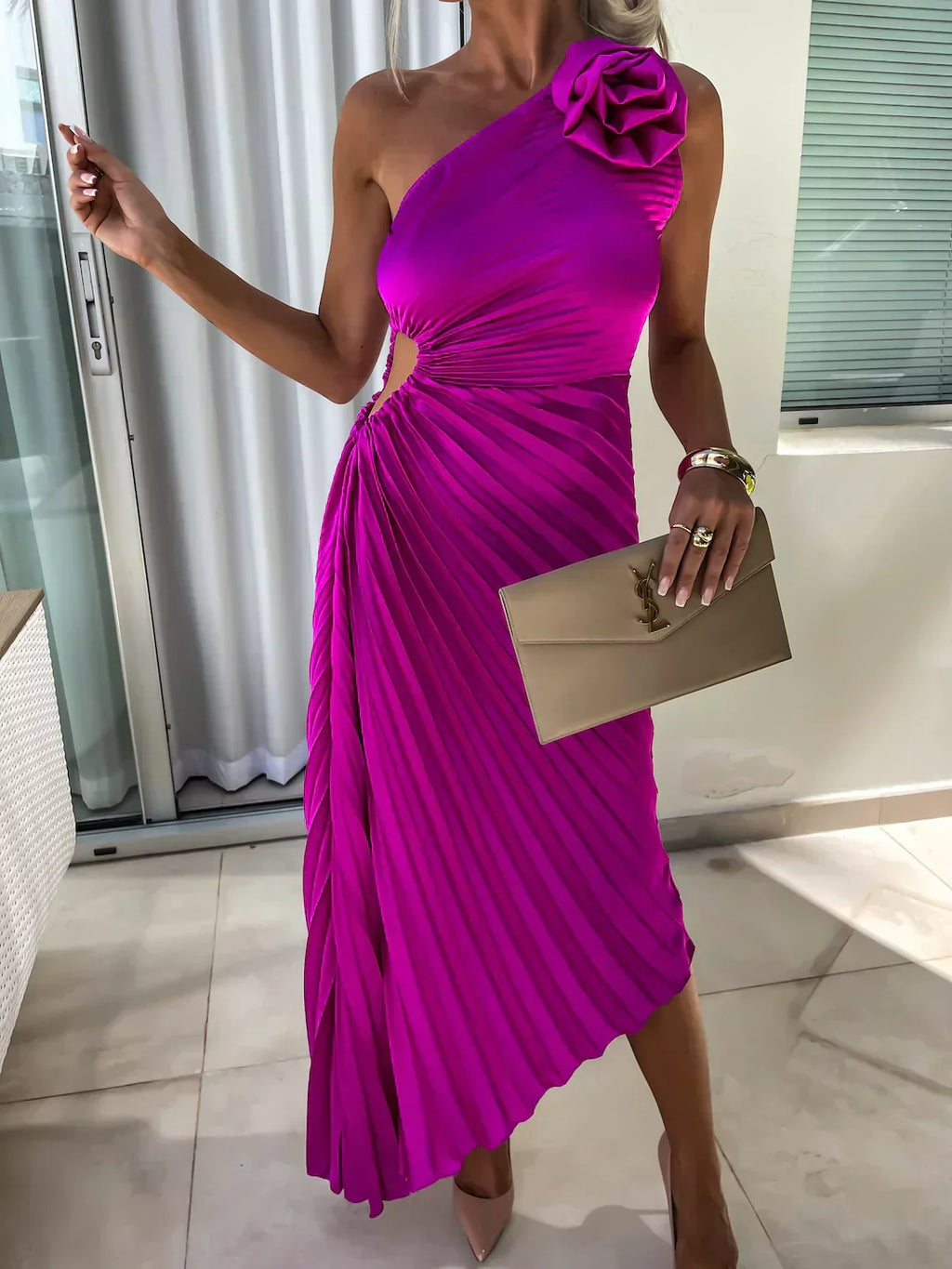 Lizbeth - Dress with Floral Shoulders