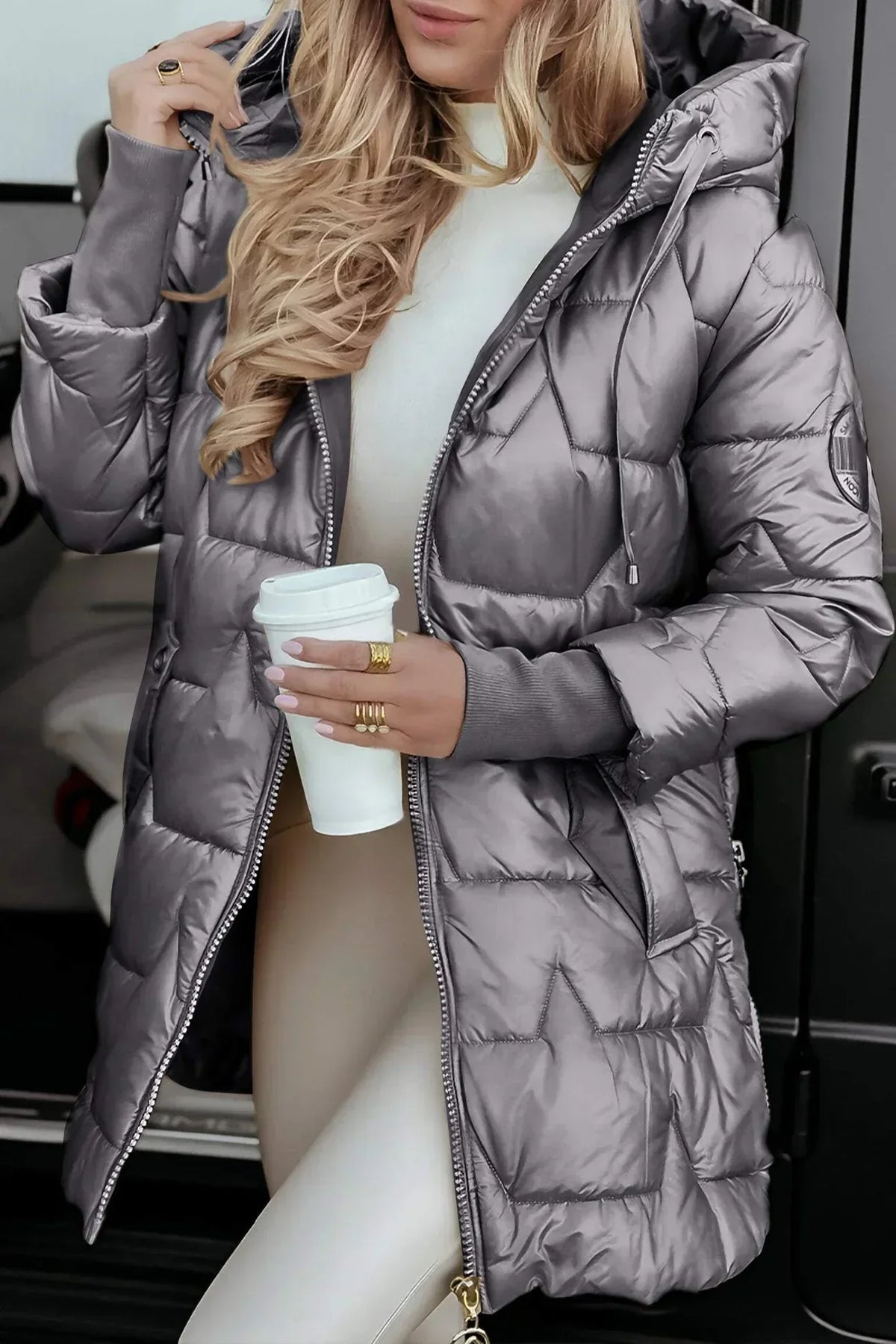 Zéphirine | Long and warm quilted jacket with enveloping hood