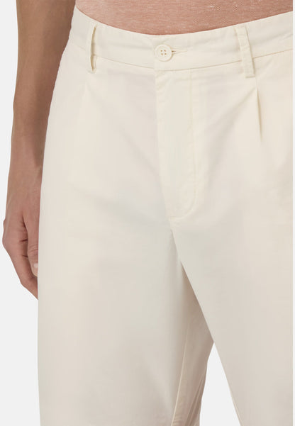 Tailored Pleated Chino Shorts - Light Blue