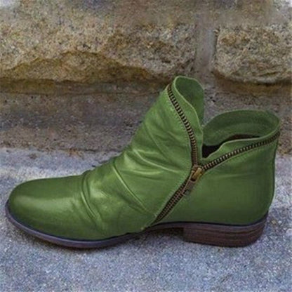 Victoria – Leather Boots with Practical Zipper